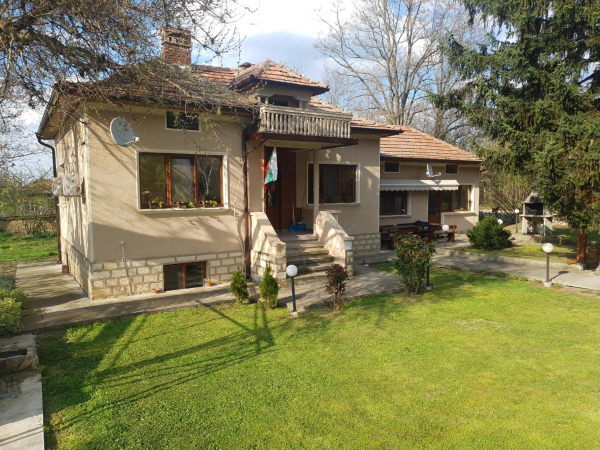 Holiday Home Maarata Krushuna Extérieur photo